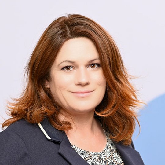 Angelika Langer, Außenstelle Ahorn